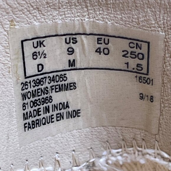 Clark’s Women’s Tan Suede Edenvale Page Slip-On Ankle Boots Size 9M - Picture 6 of 9